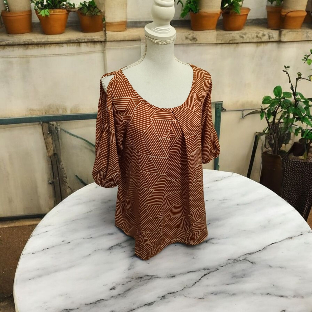 Geometric Patterned Brown Top